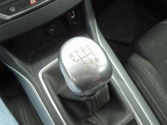 Peugeot 308 308 SW (L4/L9/LC/LJ/LR), Combi 5-drs, 2014 / 2021 1.2 12V e-THP picture 19