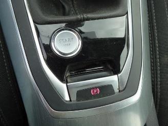 Peugeot 308 308 SW (L4/L9/LC/LJ/LR), Combi 5-drs, 2014 / 2021 1.2 12V e-THP picture 20