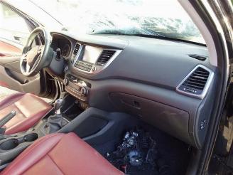 Hyundai Tucson Tucson (TL), SUV, 2015 1.6 T-GDi 16V 4WD picture 16