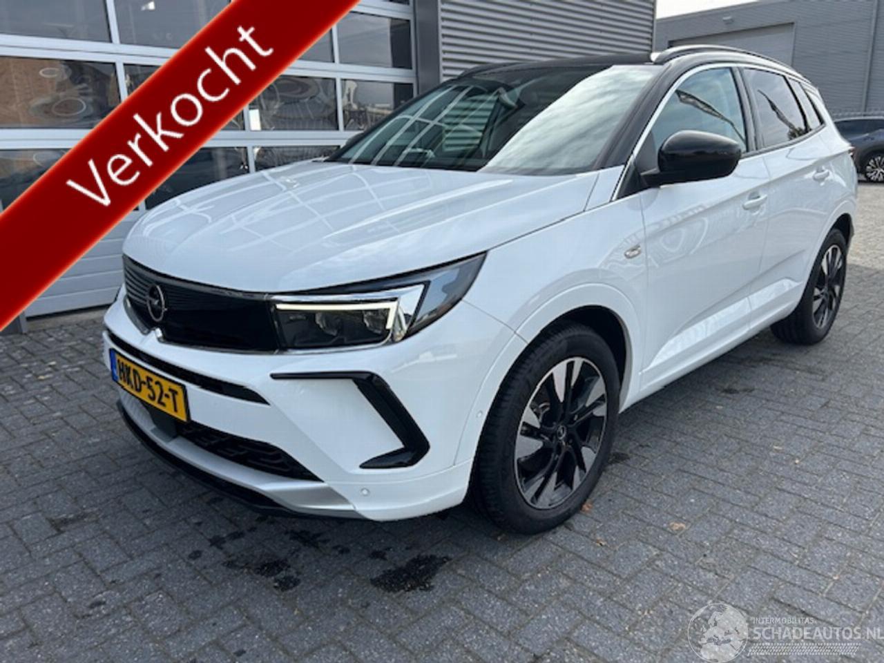 Opel Grandland 1.2 Turbo Level 3