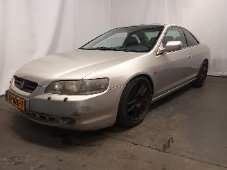 škoda osobní automobily Honda Accord Accord (CG) {USA} Coupé 2.0i ES,LS 16V (F20B5) [108kW]  (02-1998/06-=
2003) 2000/9