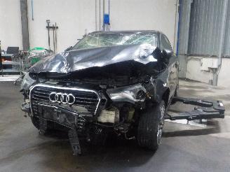 Vrakbiler auto Audi A1 A1 (8X1/8XK) Hatchback 3-drs 1.2 TFSI (CBZA) [63kW]  (05-2010/04-2015)= 2013/5
