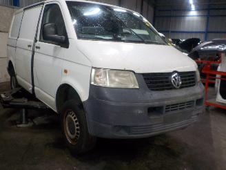 Volkswagen Multivan Multivan T5 (7E/7HC/7HF/7HM) MPV 1.9 TDi (AXB) [77kW]  (04-2003/11-200=
9) picture 2