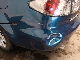 Mazda 6 6 Sport (GG14) Hatchback 2.0i 16V S-VT (LFH1) [108kW]  (03-2005/09-200=
7) picture 6