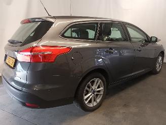 Ford Focus Focus 3 Wagon Combi 1.0 Ti-VCT EcoBoost 12V 125 (M1DD) [92kW]  (02-201=
2/05-2018) picture 6