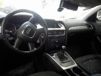 Audi A4 A4 Avant (B8) Combi 1.8 TFSI 16V (CDHB(Euro 5)) [118kW]  (11-2007/03-2=
012) picture 5