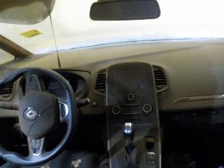 Renault Grand-scenic Grand Scénic IV (RFAR) MPV 1.3 TCE 140 16V (H5H-470(H5H-B4)) [103kW]=
  (01-2018/03-2023) picture 5