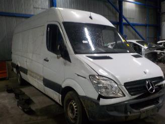Mercedes Sprinter Sprinter 3,5t (906.13/906.23) Ch.Cab/Pick-up 313 CDI 16V (OM651.956) [=
95kW]  (06-2006/12-2016) picture 2