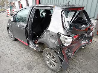 Toyota Yaris Yaris III (P13) Hatchback 1.5 16V Hybrid (1NZ-FXE) [74kW]  (04-2015/09=
-2020) picture 4