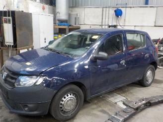 Uttjänta bilar auto Dacia Sandero Sandero II (5S) Hatchback 1.2 16V (D4F-F732) [54kW]  (05-2015/...) 2015/6