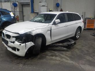 Sloopauto BMW 3-serie 3 serie Touring (F31) Combi 320d 2.0 16V (N47-D20C) [135kW]  (07-2012/=
02-2016) 2014