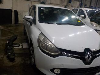 Renault Clio Clio IV (5R) Hatchback 1.5 dCi 75 FAP (K9K-612(K9K-C6)) [55kW]  (11-20=
12/...) picture 2