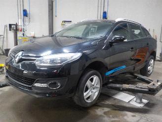 demontáž osobní automobily Renault Mégane Megane III Grandtour (KZ) Combi 1.5 dCi 110 (K9K-636) [81kW]  (02-2009=
/03-2012) 2014