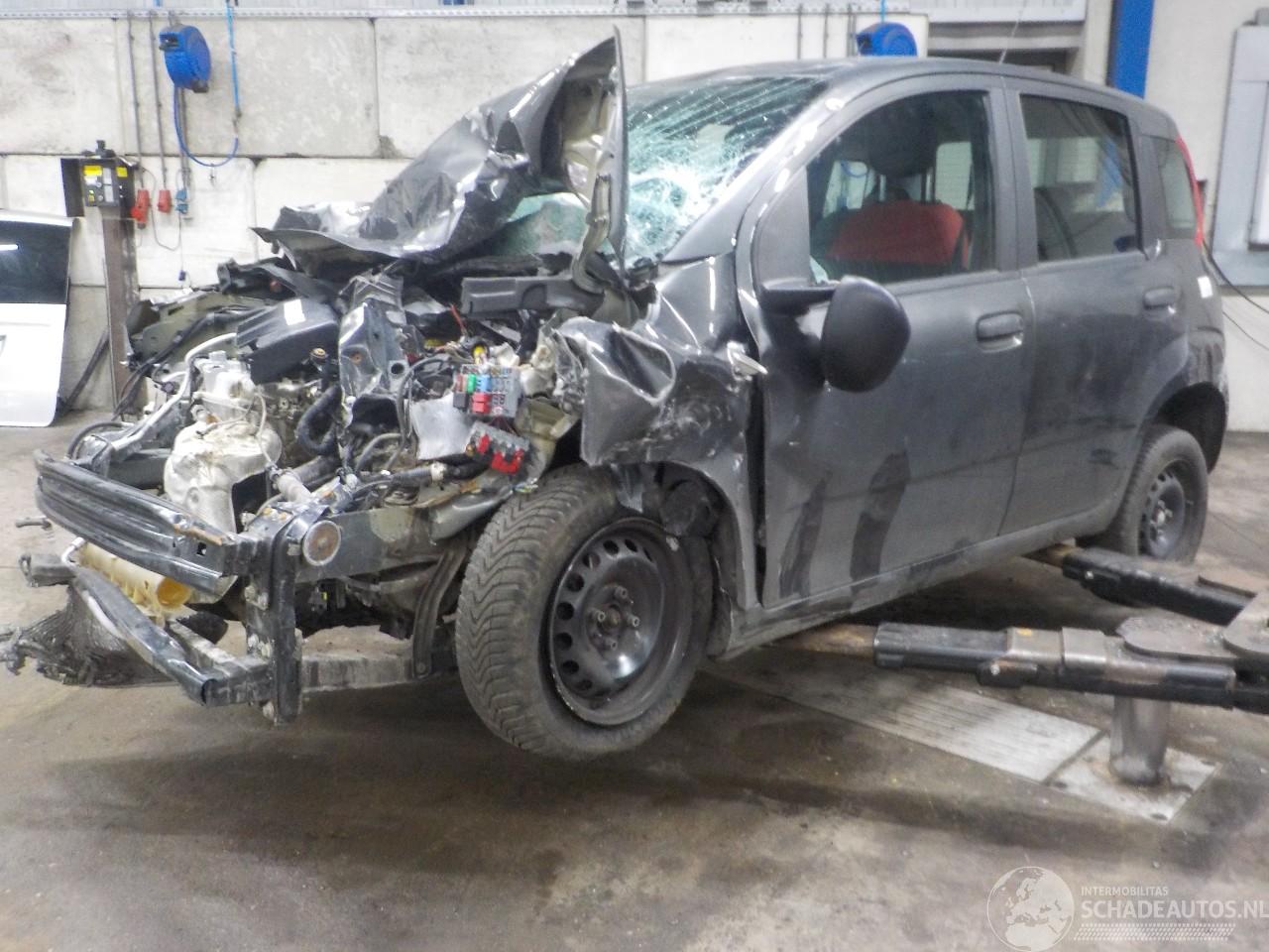 Fiat Panda Panda/Pandina (312) Hatchback 1.2 69 (169.A.4000(Euro 5)) [51kW]  (02-=
2012/...)