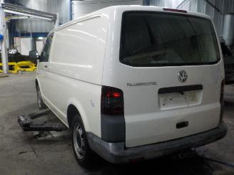 Volkswagen Transporter Transporter T5 Van 2.5 TDi (AXD) [96kW]  (04-2003/11-2009) picture 4