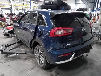 Kia Niro Niro I (DE) SUV 1.6 GDI Hybrid (G4LE) [104kW]  (09-2016/08-2022) picture 4