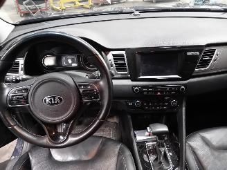 Kia Niro Niro I (DE) SUV 1.6 GDI Hybrid (G4LE) [104kW]  (09-2016/08-2022) picture 5