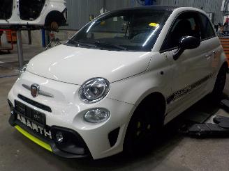 Autoverwertung Abarth  500/595/695 Hatchback 1.4 T-Jet 16V 695 (312.A.1000) [140kW]  (08-2008=
/...) 2012