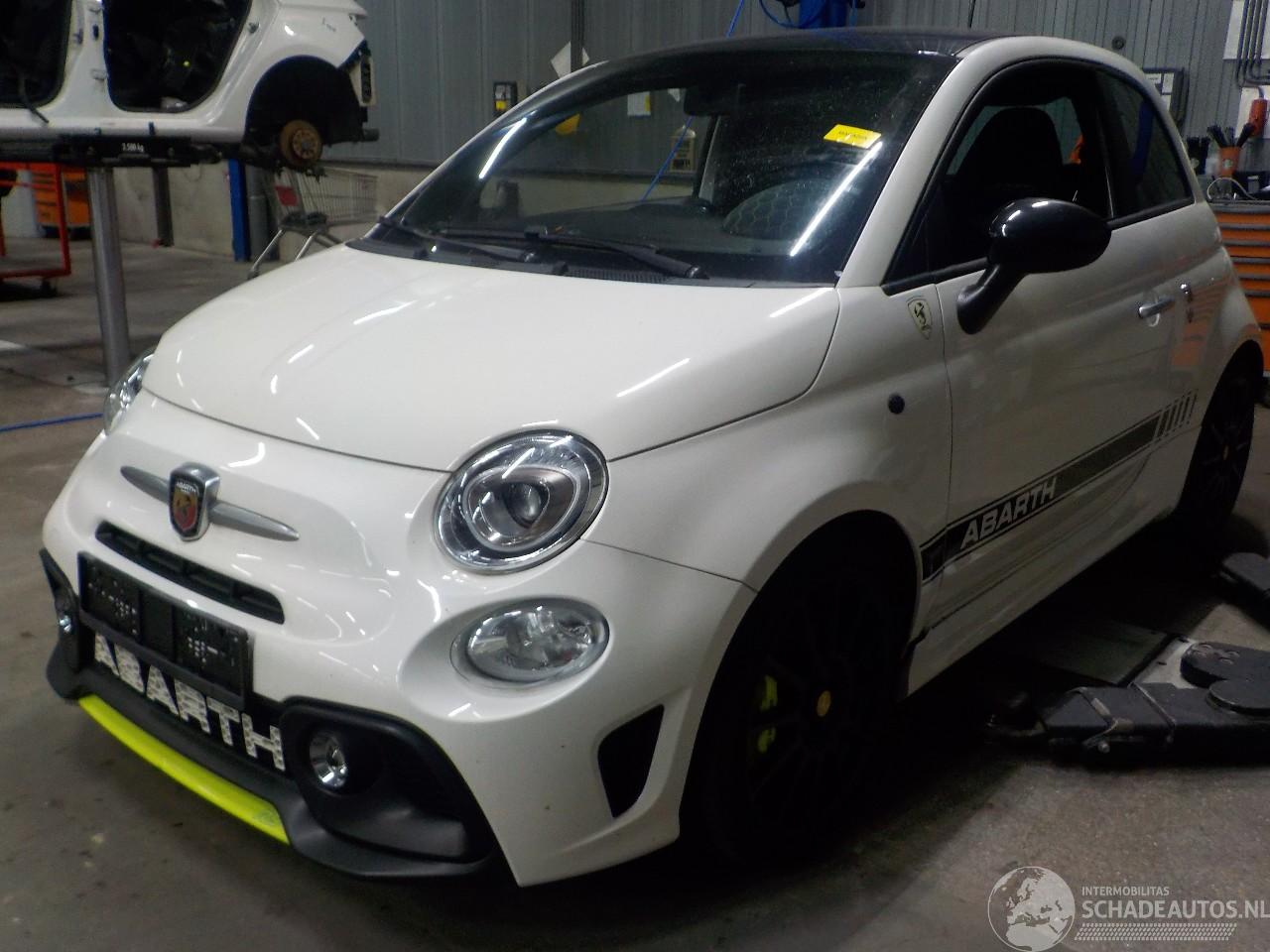 Abarth  500/595/695 Hatchback 1.4 T-Jet 16V 695 (312.A.1000) [140kW]  (08-2008=
/...)