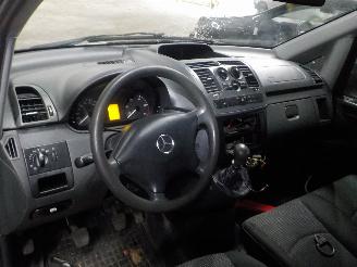 Mercedes Vito Vito (639.6) Van 2.2 116 CDI 16V Euro 5 (OM651.940) [120kW]  (09-2010/=
=2E..) picture 5