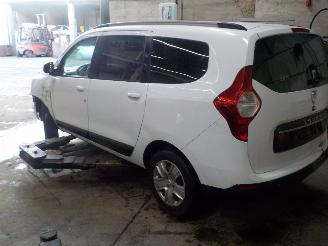 Dacia Lodgy Lodgy (JS) MPV 1.6 Sce 100 16V (H4M-740) [75kW]  (06-2015/...) picture 4