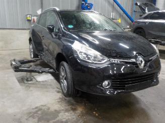 Renault Clio Clio IV Estate/Grandtour (7R) Combi 5-drs 0.9 Energy TCE 90 12V (H4B-4=
08(H4B-B4)) [66kW]  (01-2013/08-2021) picture 2