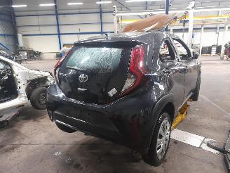 Toyota Aygo Aygo X Hatchback 1.0 12V VVT-i (1KR-FE) [53kW]  (03-2022/...) picture 3