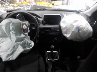 Fiat Tipo Tipo (356W/357W) Combi 1.4 T-Jet 16V (940.B.7000(Euro 6)) [88kW]  (03-=
2016/10-2020) picture 5