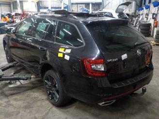 Skoda Octavia Octavia Combi (5EAC) Combi 5-drs 2.0 TDI RS 16V (CUNA) [135kW]  (05-20=
13/07-2020) picture 4