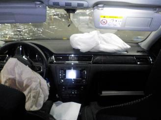 Skoda Rapid Rapid Liftback 1.2 TSI (CBZB) [77kW]  (07-2012/05-2015) picture 5