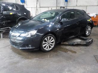 demontáž osobní automobily Opel Astra Astra J GTC (PD2/PF2) Hatchback 3-drs 1.7 CDTi 16V EcoFLEX 130 (A17DTF=
(Euro 5)) [96kW]  (10-2011/10-2015) 2014