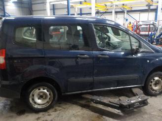 Ford Tourneo Tourneo Courier (JU2) MPV 1.5 TDCi (UGCA) [55kW]  (02-2014/12-2023) picture 3