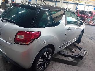 Citroën DS3 DS3 (SA) Hatchback 1.6 VTi 120 16V (EP6C(5FS)) [88kW]  (04-2010/07-201=
5) picture 3