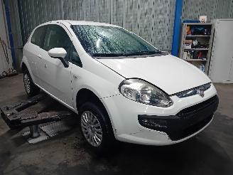 Fiat Punto Punto Evo (199) Hatchback 1.3 JTD Multijet 85 16V (199.B.4000(Euro 5))=
 [62kW]  (10-2009/02-2012) picture 2