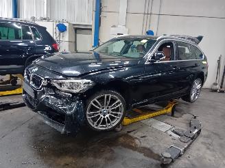 Autoverwertung BMW 3-serie 3 serie Touring (F31) Combi 320i 2.0 16V (B48-B20A) [135kW]  (07-2015/=
06-2019) 2017