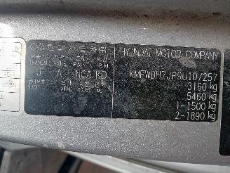 Hyundai H-300 H-300 Van 2.5 CRDi (D4CB) [85kW]  (01-2009/...) picture 6