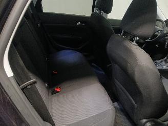 Peugeot 308 308 SW (L4/L9/LC/LJ/LR) Combi 5-drs 1.2 12V e-THP PureTech 130 (EB2DTS=
(HNY)) [96kW]  (03-2014/06-2021) picture 9