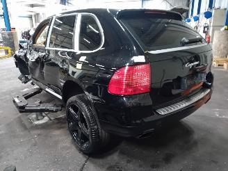 Porsche Cayenne Cayenne (9PA) SUV 3.2 V6 24V (M02.2Y) [184kW]  (10-2003/09-2007) picture 4