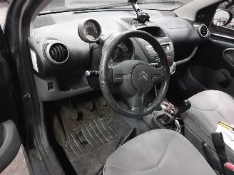 Citroën C1 C1 Hatchback 1.0 12V (1KR-FE(CFB)) [50kW]  (06-2005/09-2014) picture 5