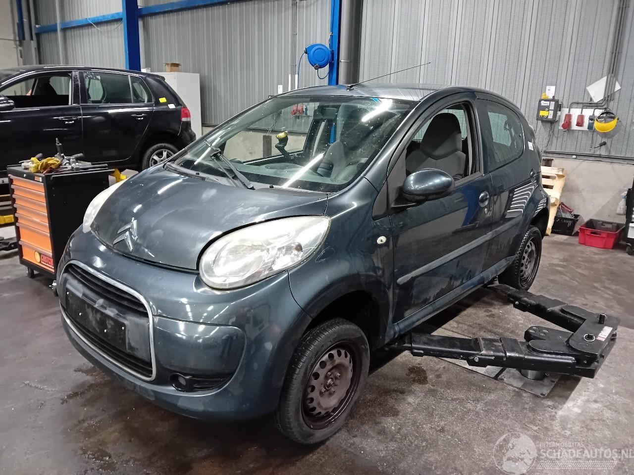 Citroën C1 C1 Hatchback 1.0 12V (1KR-FE(CFB)) [50kW]  (06-2005/09-2014)