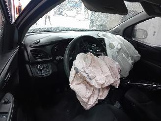 Opel Karl Karl Hatchback 5-drs 1.0 12V (B10XE(Euro 6)) [55kW]  (01-2015/03-2019)= picture 5