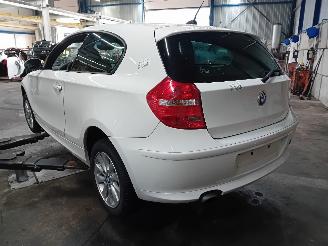 BMW 1-serie 1 serie (E81) Hatchback 3-drs 118i 16V (N43-B20A) [105kW]  (09-2006/12=
-2011) picture 4