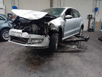 demontáž osobní automobily Volkswagen Polo Polo V (6R) Hatchback 1.2 TDI 12V BlueMotion (CFWA(Euro 5)) [55kW]  (1=
0-2009/05-2014) 2012