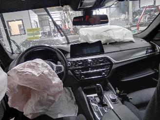 BMW 5-serie 5 serie (G30) Sedan 530e Plug-in Hybrid (B48-B20A) [215kW]  (07-2020/0=
6-2023) picture 5