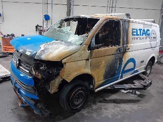 Coche siniestrado Volkswagen Transporter Transporter T6 Van 2.0 TDI DRF (CXGB) [75kW]  (04-2015/12-2019) 2019
