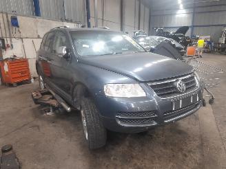 Volkswagen Touareg Touareg (7LA/7L6) SUV 2.5 TDI R5 (BAC) [128kW]  (01-2003/05-2010) picture 2