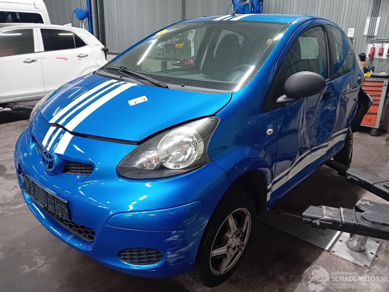 Toyota Aygo Aygo (B10) Hatchback 1.0 12V VVT-i (1KR-FE) [50kW]  (07-2005/05-2014)