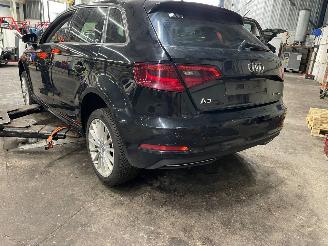 Audi A3 A3 Sportback (8VA/8VF) Hatchback 5-drs 1.4 TFSI 16V e-tron (CUKB(Euro =
6)) [110kW]  (05-2014/10-2020) picture 4