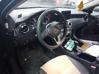 Mercedes A-klasse A (W176) Hatchback 1.5 A-180 CDI 16V (OM607.951) [80kW]  (06-2012/...)= picture 5