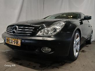 krockskadad bil auto Mercedes CLS CLS (C219) Sedan 350 CGI 3.5 V6 24V (M272.985) [215kW]  (04-2006/12-20=
10) 2006/10
